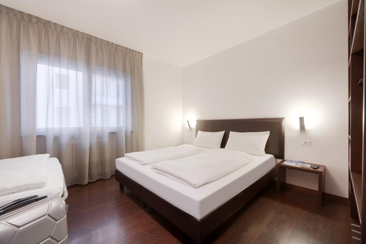Hotel Asterix โบลซาโน ภายนอก รูปภาพ